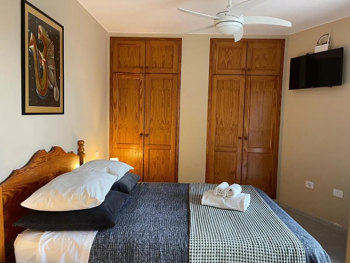 פוארטו דל רוסריו Mc Apartments  פוארטו דל רוסריו