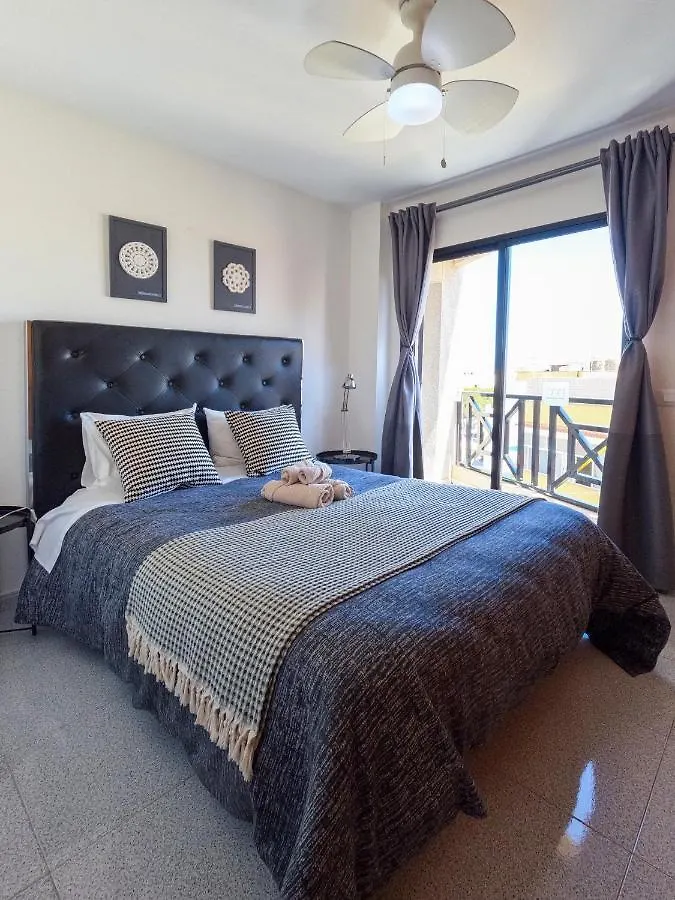 פוארטו דל רוסריו Mc Apartments