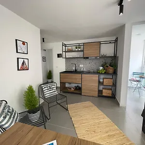 Vela 4 Appartamento Sarandë